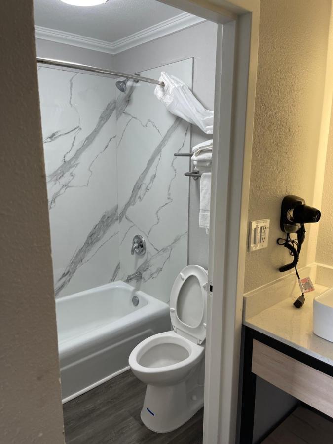Mainstay Suites Florence Ngoại thất bức ảnh