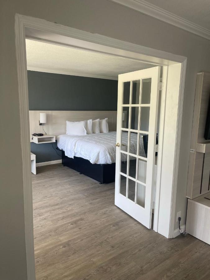 Mainstay Suites Florence Ngoại thất bức ảnh